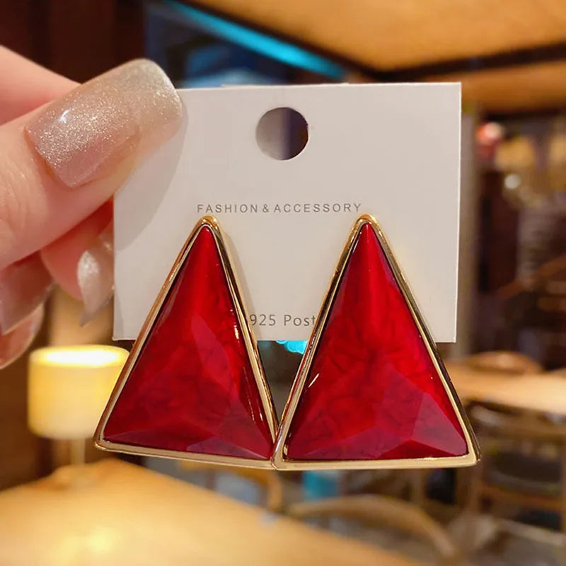 Retro Style Geometric Triangle Earrings